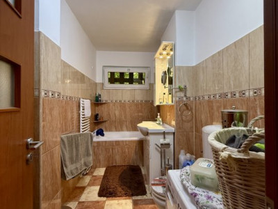 Apartament cu 4 camere si 2 bai - Pozitie excelenta Circumvalatiunii imagine mica 8, foxfort.ro