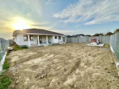 Duplex Mosnita, 3 camere, 300 mp teren, langa cartier Serena 2 imagine mica 3, foxfort.ro