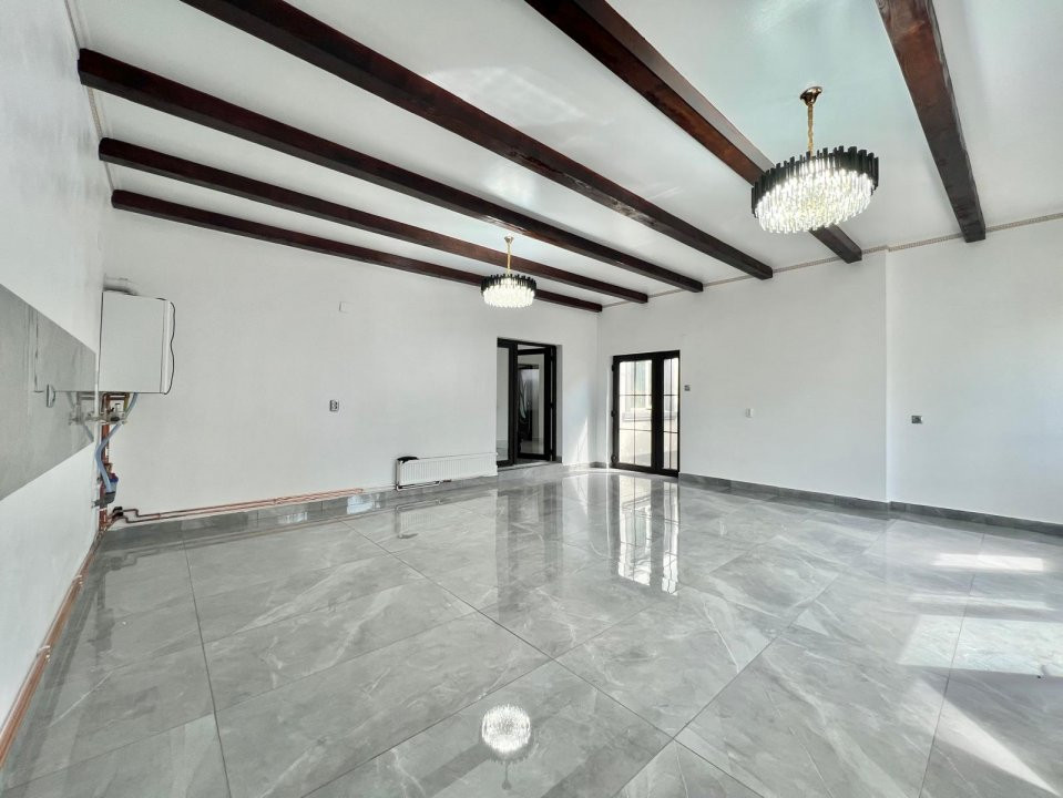 Casa Individuala de vanzare cu 3 camere si teren de 486 mp, zona Plopi, Ghiroda 6, foxfort.ro