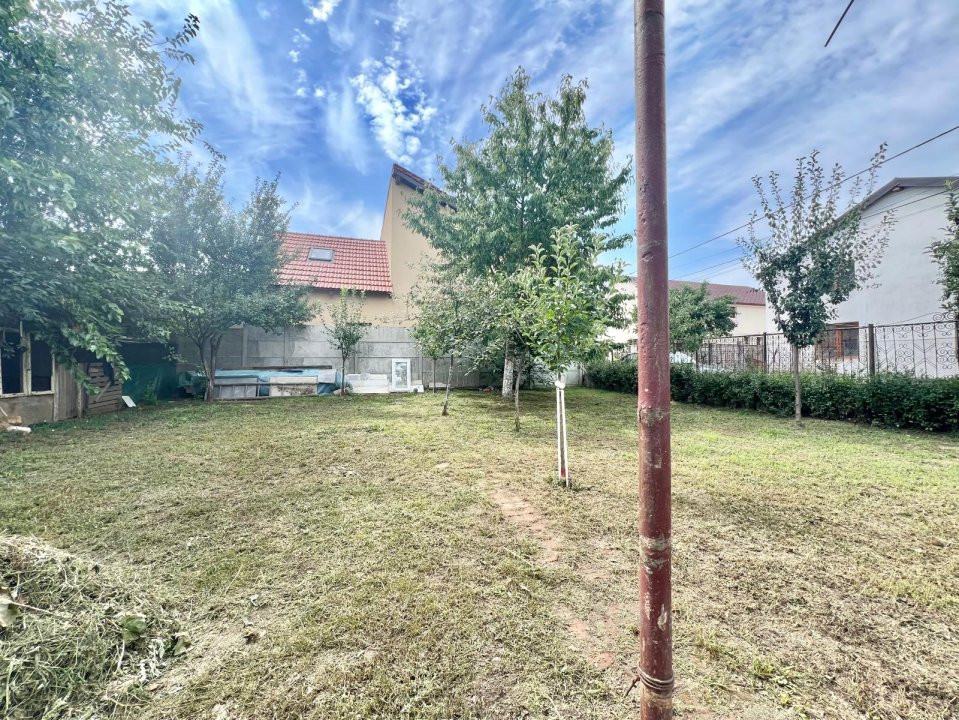 Casa Individuala de vanzare cu 3 camere si teren de 486 mp, zona Plopi, Ghiroda 7, foxfort.ro