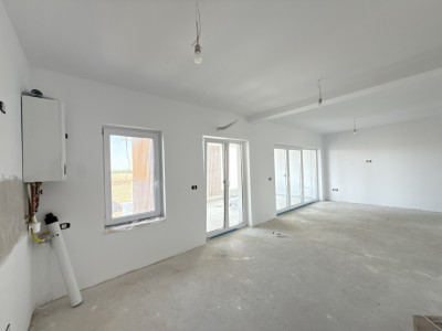 COMISION 0% Apartament cu 3 camere si terasa de 25 mp, etaj 1 - Torontalului imagine mica 2, foxfort.ro