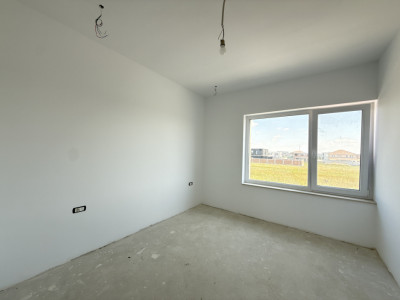 COMISION 0% Apartament cu 3 camere si terasa de 25 mp, etaj 1 - Torontalului imagine mica 11, foxfort.ro