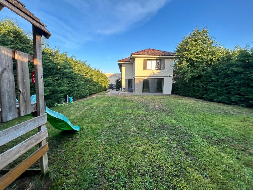 Casa individuala 4 camere, de inchiriat in zona Torontalului la asfalt 1, foxfort.ro