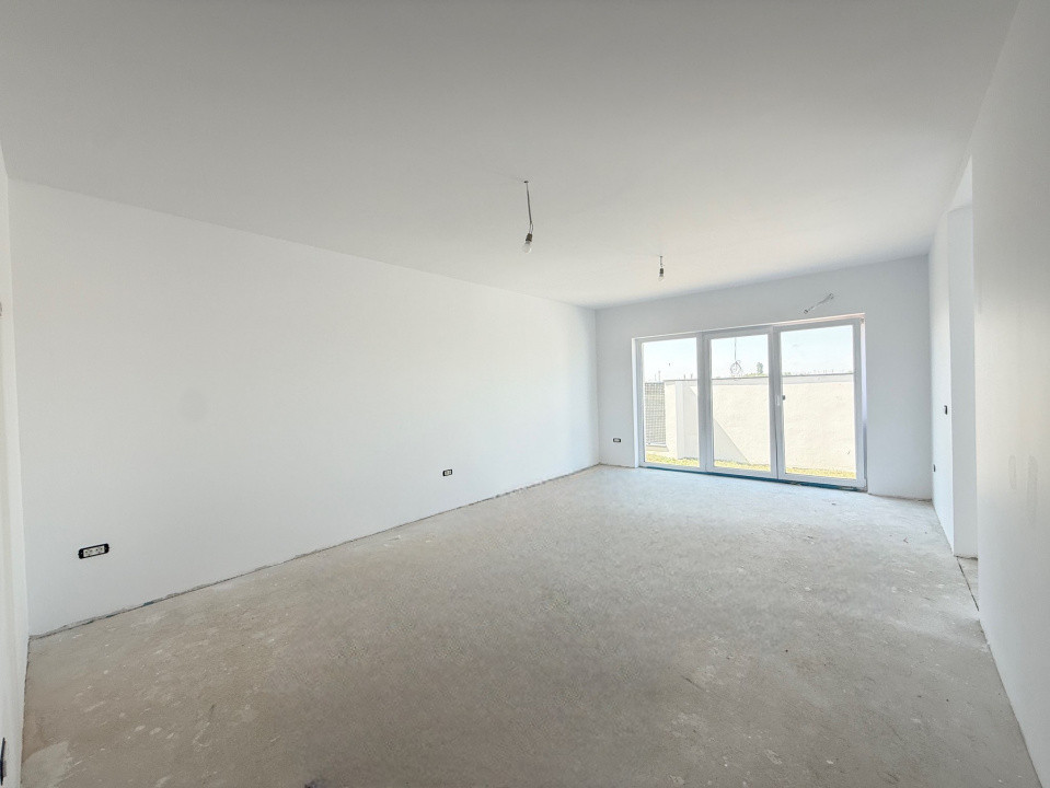 COMISION 0% Apartament cu 4 camere si terasa de 17 mp - Torontalului 11, foxfort.ro