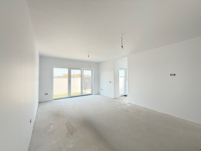 COMISION 0% Apartament cu 4 camere si terasa de 17 mp - Torontalului imagine mica 5, foxfort.ro