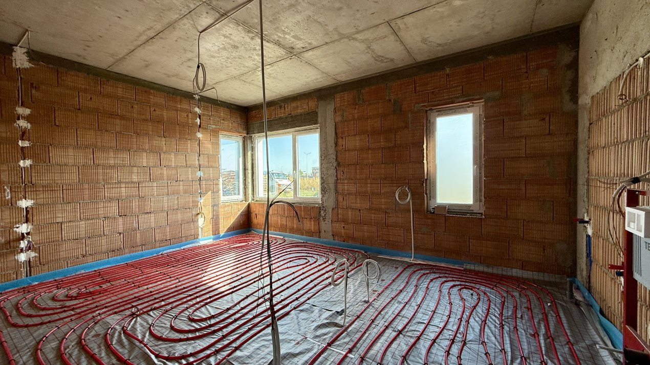 COMISION 0% Apartament cu 4 camere si terasa de 20 mp - Torontalului 4, foxfort.ro