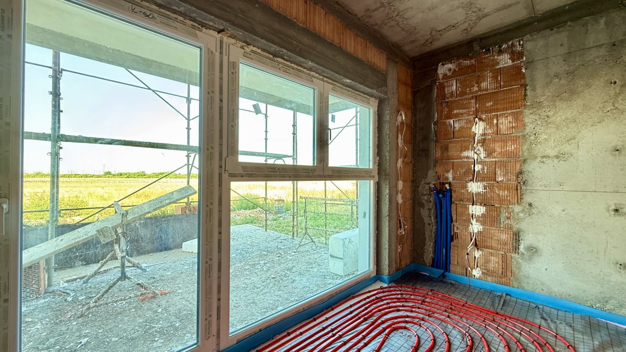 COMISION 0% Apartament cu 4 camere si terasa de 20 mp - Torontalului 10, foxfort.ro
