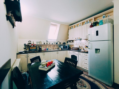 COMISION 0% Apartament stil vintage cu 3 camere, 63 mp, Judetean - V8608 imagine mica 8, foxfort.ro