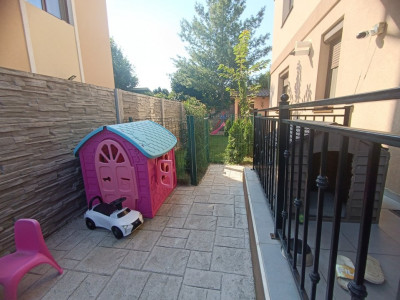 Apartament 2 camere, cu gradina de 78 mp in Giroc - V8609 imagine mica 12, foxfort.ro