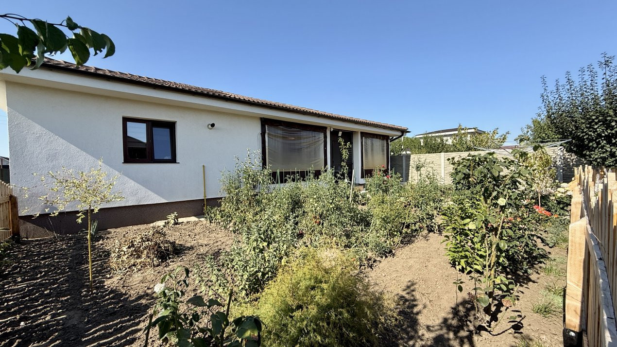 COMISION 0% Casa individuala cu 4 camere, garaj si teren de 788 mp, zona Parta 24, foxfort.ro