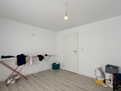 Apartament cu 3 camere decomandat, etaj 2, zona Bucovina imagine mica 6, foxfort.ro