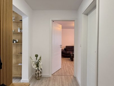 Apartament cu 3 camere decomandat, etaj 2, zona Bucovina imagine mica 11, foxfort.ro