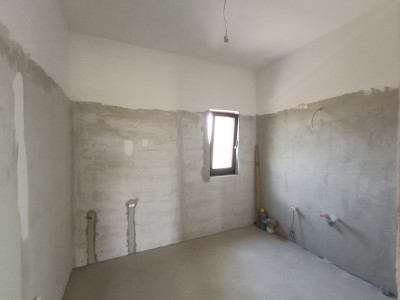 Triplex 5 camere, 2 bai, 114 mp utili, zona Plopi Timisoara imagine mica 7, foxfort.ro