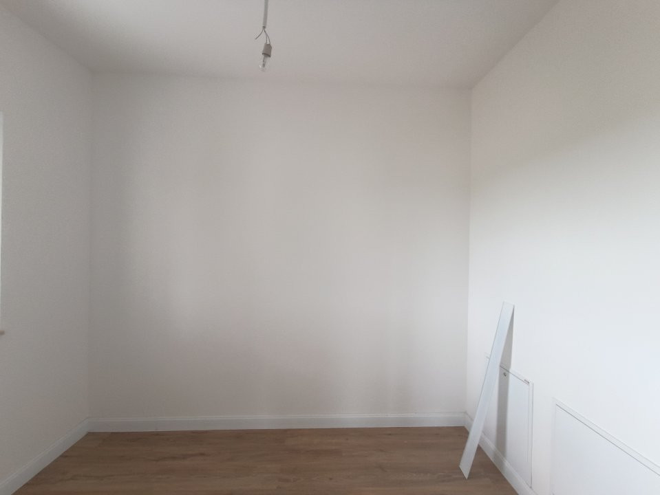 Casa individuala cu 4 camere de vanzare in Mosnita Noua  13, foxfort.ro