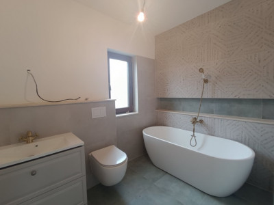Casa individuala cu 4 camere de vanzare in Mosnita Noua  imagine mica 10, foxfort.ro