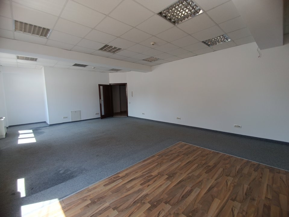 Spatiu de birouri de inchiriat - zona Spitalul Judetean - C8615 12, foxfort.ro