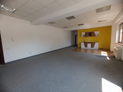 Spatiu de birouri de inchiriat - zona Spitalul Judetean - C8615 imagine mica 3, foxfort.ro