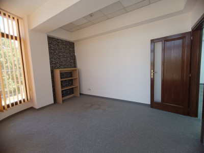 Spatiu de birouri 254 mp de inchiriat - C8615 imagine mica 16, foxfort.ro