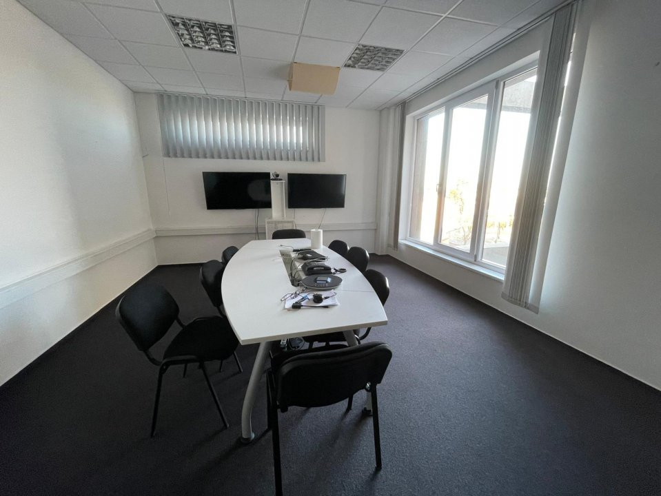 Spatiu de birouri 530 mp de inchiriat - C8616 55, foxfort.ro