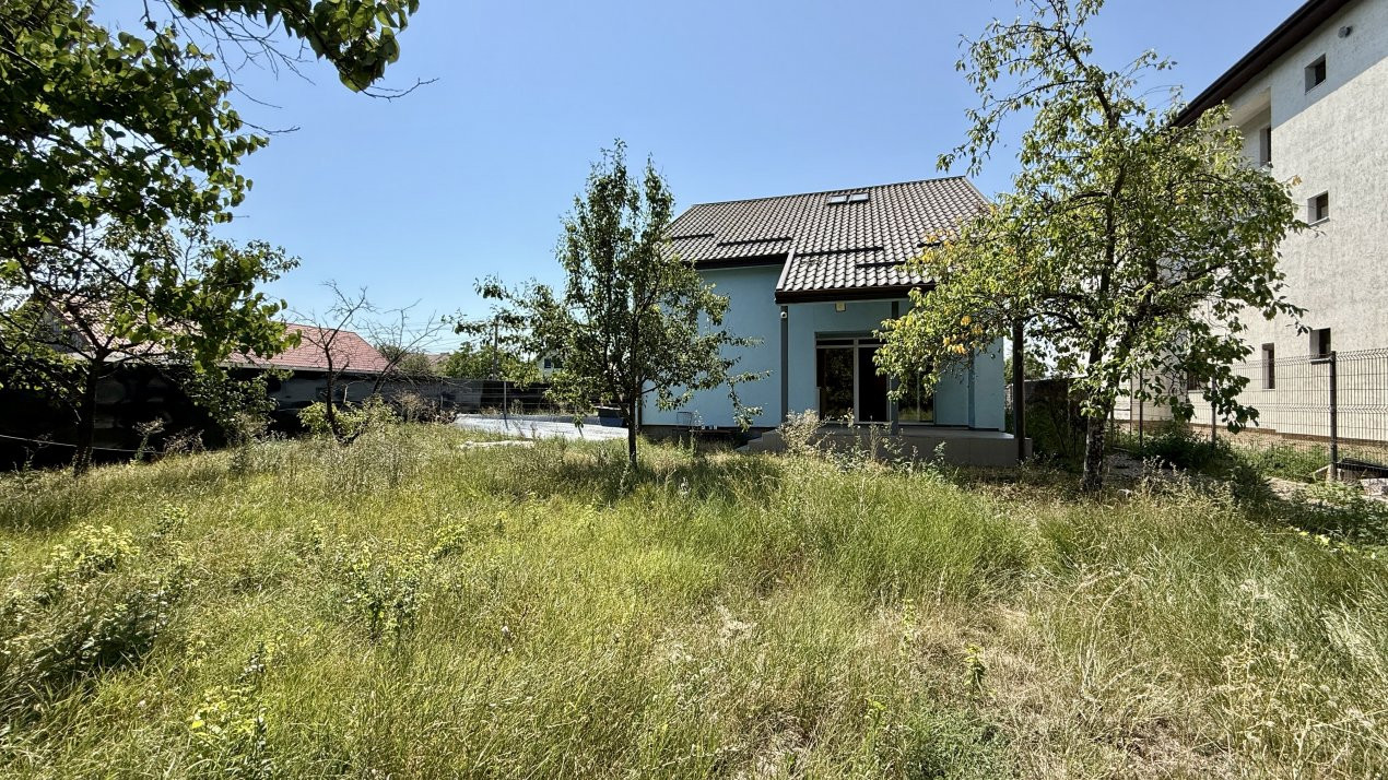 Casa individuala cu 4 camere de 141 mp si teren de 1500 mp, zona Sanandrei 2, foxfort.ro