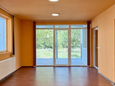 Casa individuala cu 4 camere de 141 mp si teren de 1500 mp, zona Sanandrei imagine mica 5, foxfort.ro
