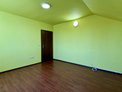 Casa individuala cu 4 camere de 141 mp si teren de 1500 mp, zona Sanandrei imagine mica 15, foxfort.ro