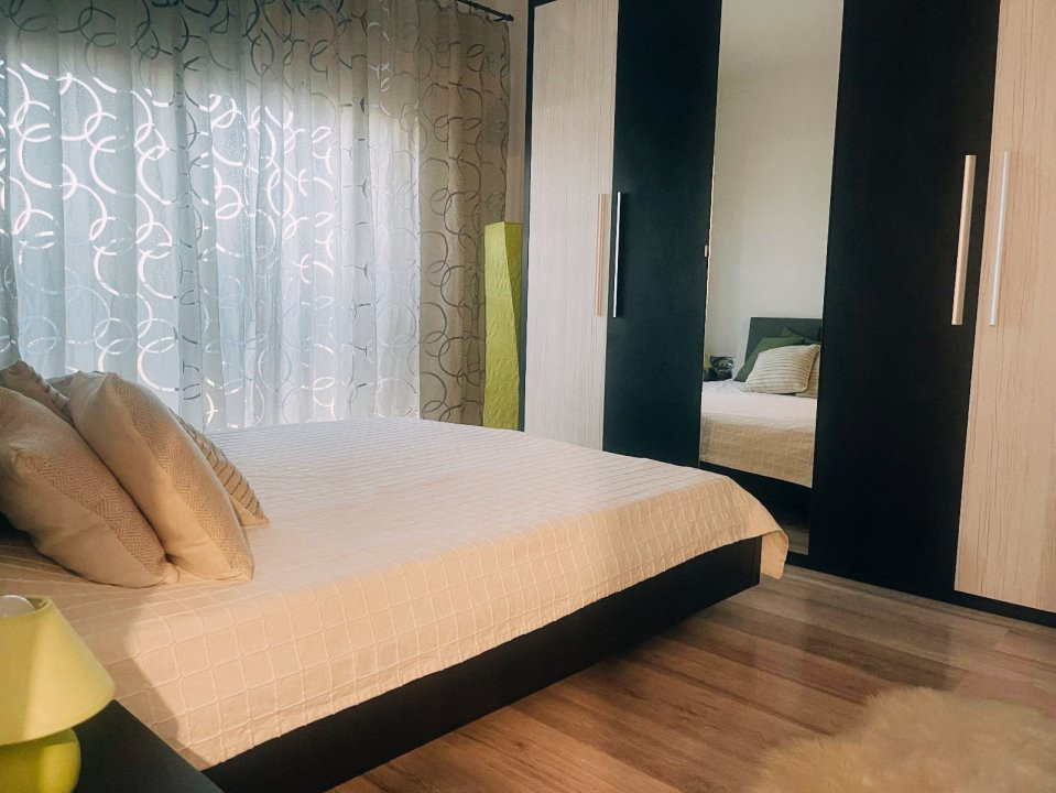 Duplex cu 5 camere cu eleganta si suflet in Giroc, 127 mp utili 19, foxfort.ro