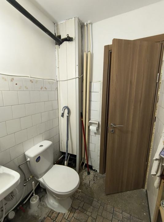 COMISION 0% Apartament decomandat cu 4 camere si 2 bai, Drobeta Turnu Severin 15, foxfort.ro