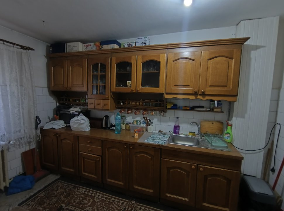 COMISION 0% Apartament decomandat cu 4 camere si 2 bai, Drobeta Turnu Severin 16, foxfort.ro