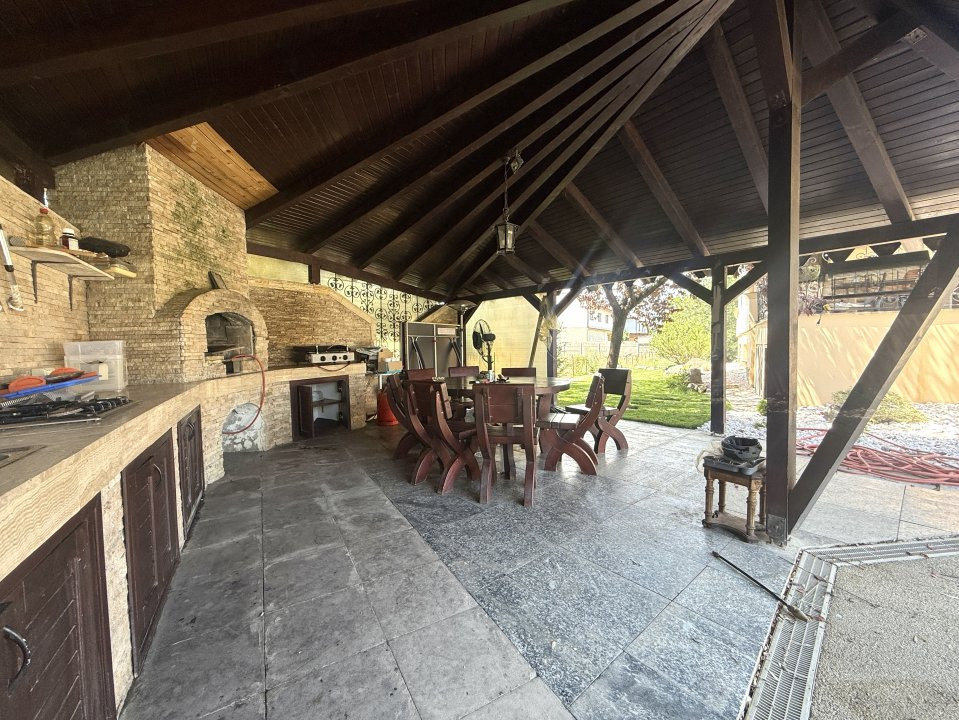 COMISION 0% Casa individuala exclusivista cu 7 camere si piscina in Dumbravita 22, foxfort.ro