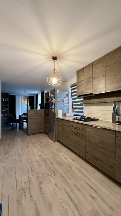 COMISION 0% Duplex cu 4 camere si teren de 250 mp - Sanandrei 9, foxfort.ro