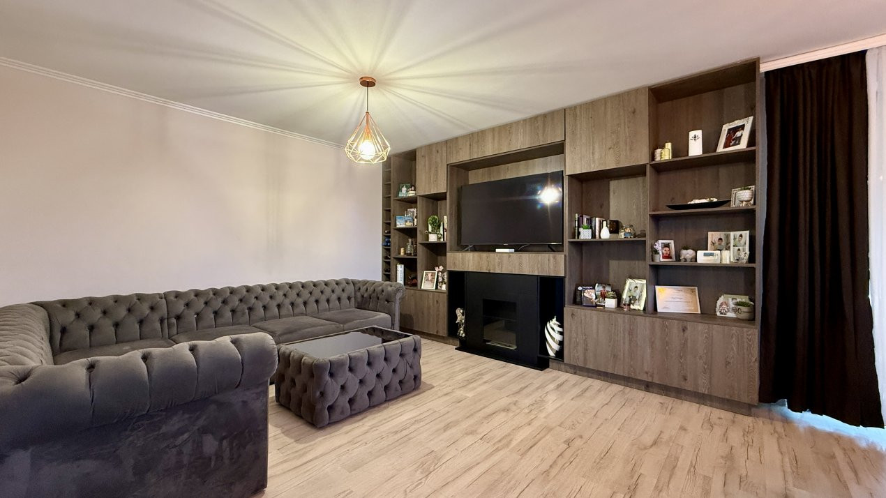 COMISION 0% Duplex cu 4 camere si teren de 250 mp - Sanandrei 4, foxfort.ro