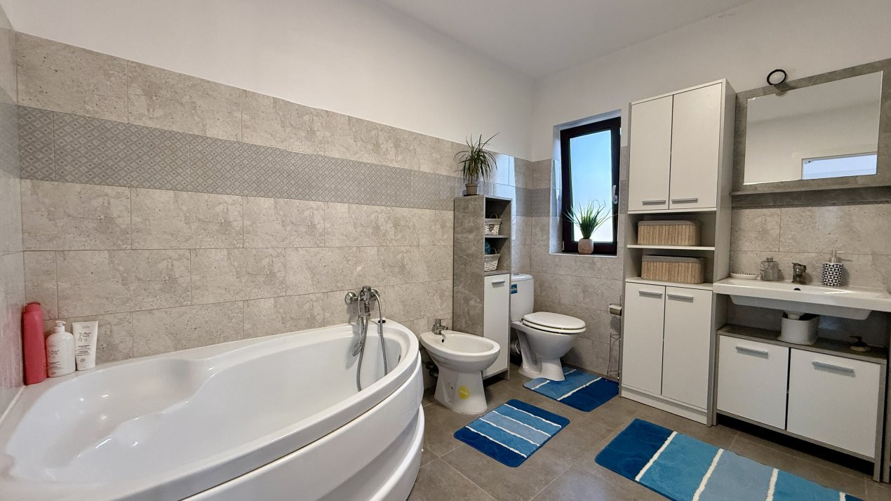 COMISION 0% Duplex cu 4 camere si teren de 250 mp - Sanandrei 15, foxfort.ro