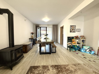 COMISION 0% Duplex cu 4 camere, 2 bai + mansarda de 42 mp, in cartier Europa imagine mica 3, foxfort.ro