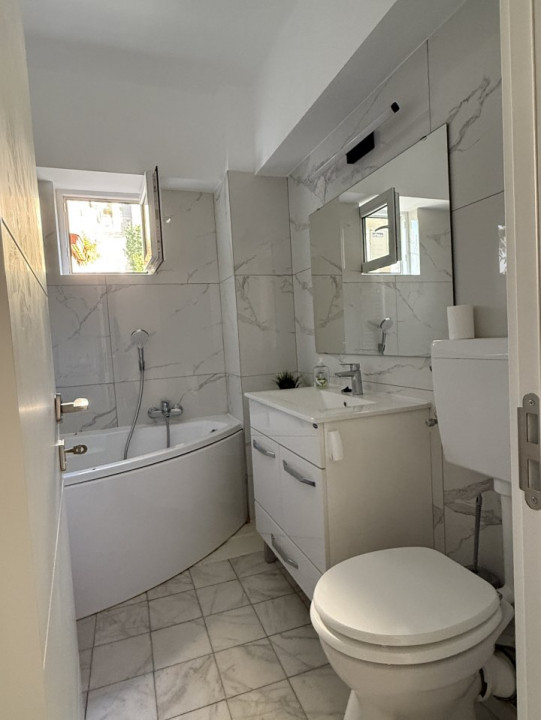 Apartament cu 4 camere, de inchiriat in Timisoara, zona Iulius Mall 8, foxfort.ro
