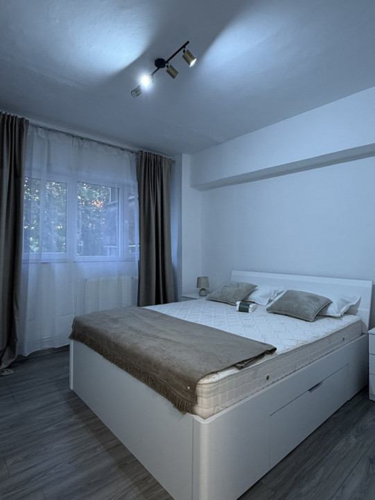 Apartament cu 4 camere, de inchiriat in Timisoara, zona Iulius Mall 22, foxfort.ro