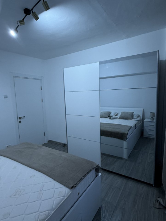 Apartament cu 4 camere, de inchiriat in Timisoara, zona Iulius Mall 24, foxfort.ro