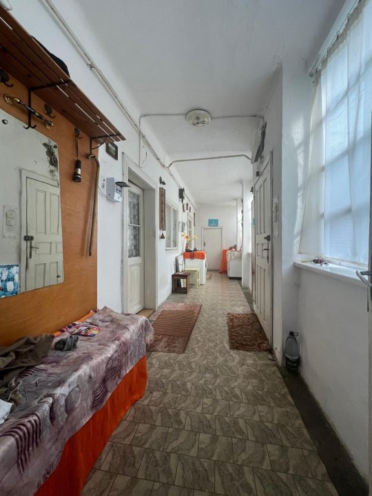 Casa individuala de vanzare cu 2 camere si teren de 366 mp, zona Fabric 13, foxfort.ro