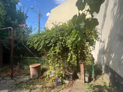 Casa individuala de vanzare cu 2 camere si teren de 366 mp, zona Fabric imagine mica 14, foxfort.ro