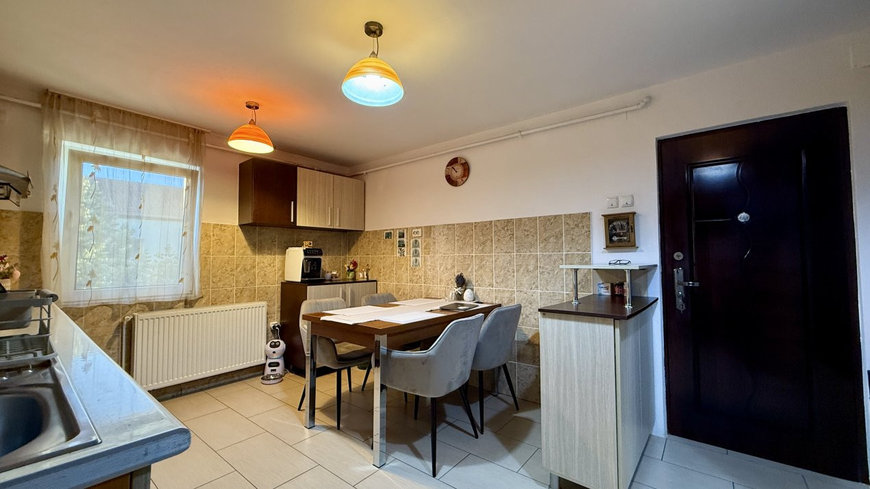 COMISION 0% Apartament cu 2 camere semidecomandat - zona Aradului 9, foxfort.ro