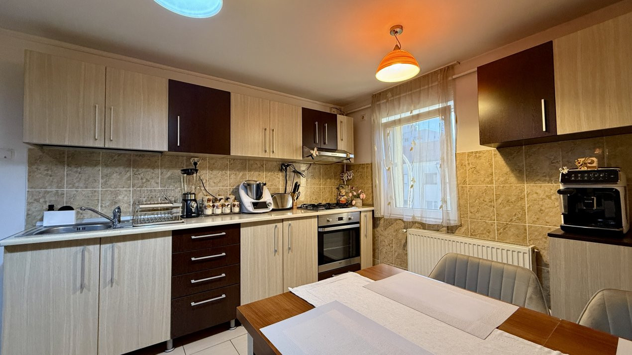 COMISION 0% Apartament cu 2 camere semidecomandat - zona Aradului 10, foxfort.ro