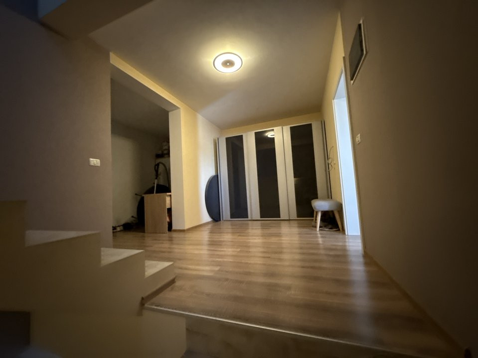 COMISION 0% Casa individuala cu 8 camere, de vanzare in zona Mehala 14, foxfort.ro