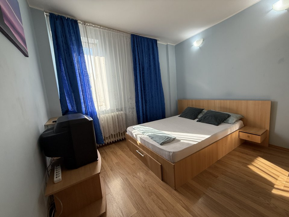 Apartament cu 4 camere de vanzare in Timisoara, zona Circumvalatiunii 6, foxfort.ro