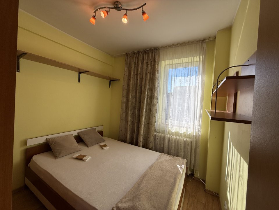 Apartament cu 4 camere de vanzare in Timisoara, zona Circumvalatiunii 9, foxfort.ro