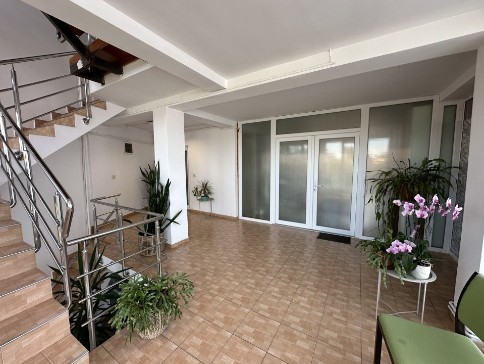 COMISION 0% Cladire de birouri multifunctionala - zona Girocului 28, foxfort.ro