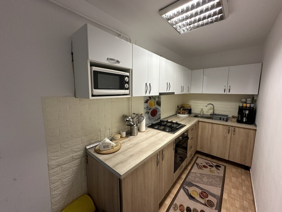 COMISION 0% Cladire de birouri multifunctionala - zona Girocului 34, foxfort.ro