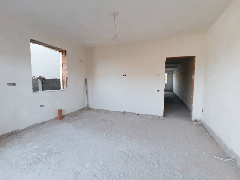 Duplex 4 camere 140 mp utili, toate utilitatile, la asfalt in Giroc - V7800 3, foxfort.ro