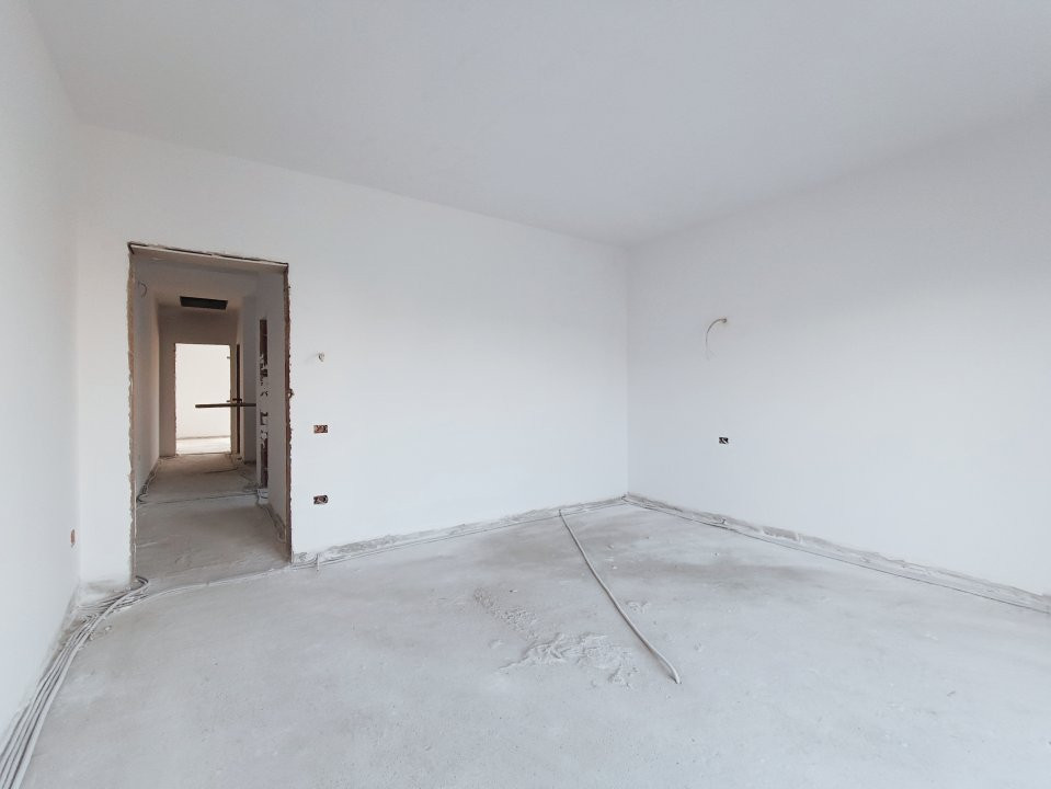 Duplex 4 camere 140 mp utili, toate utilitatile, la asfalt in Giroc - V7800 10, foxfort.ro