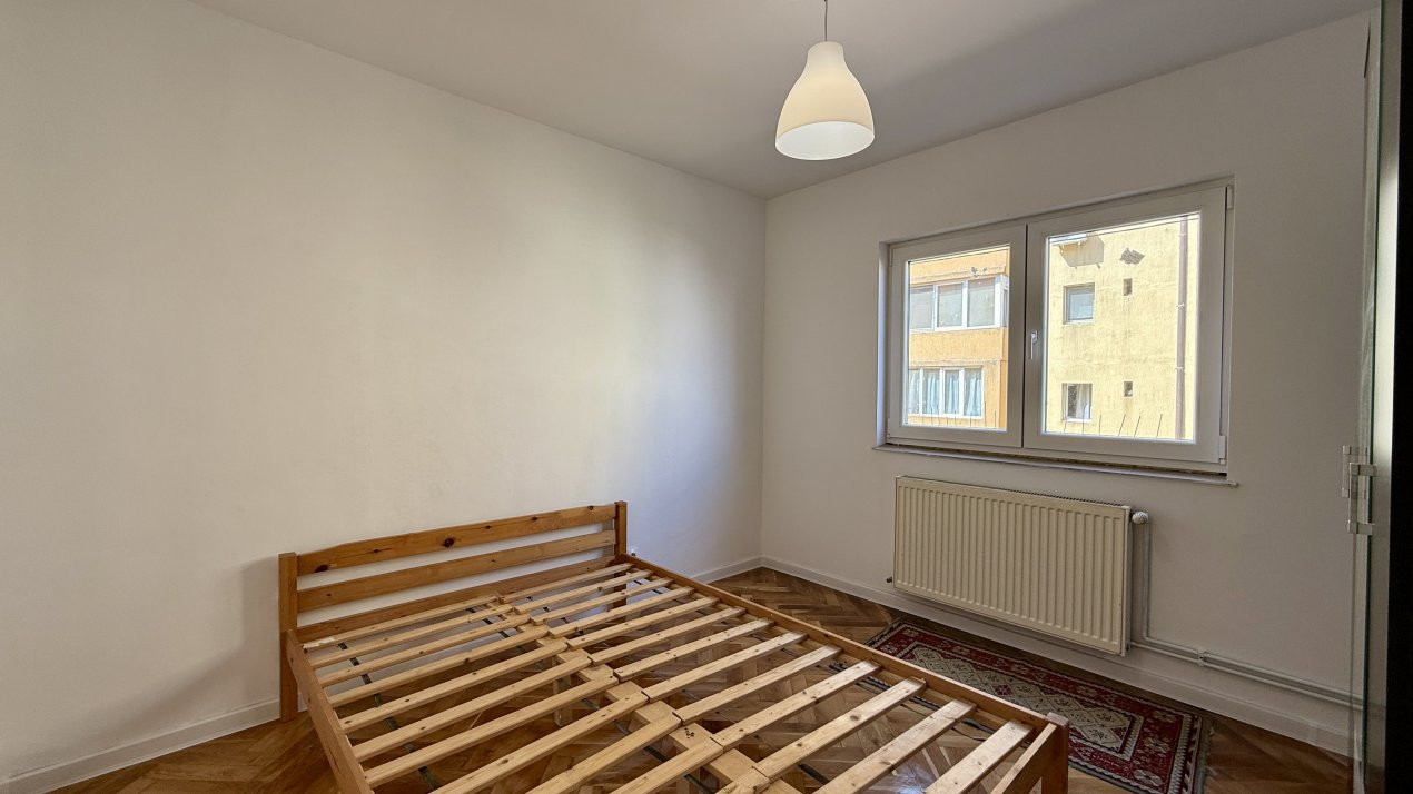 COMISION 0% Apartament 3 camere de inchiriat, zona Lipovei 5, foxfort.ro