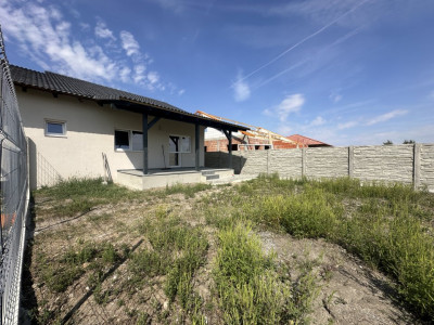 Duplex individual in Mosnita cu toate utilitatile si 360mp teren imagine mica 3, foxfort.ro